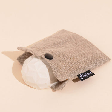 1 Pochette de voyage et 1 shampoing
